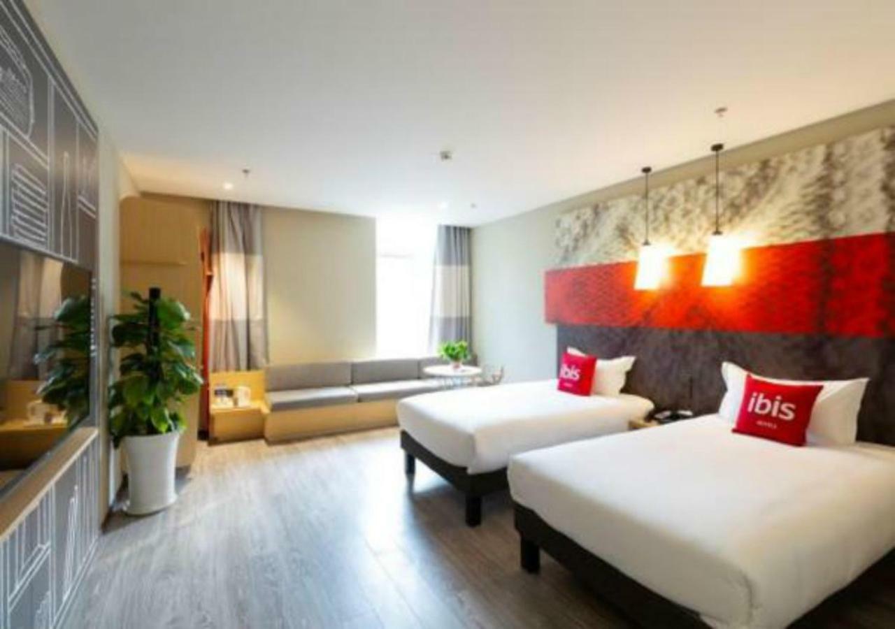 Ibis Xi'An Small Goose Pagoda Hotel Exterior photo