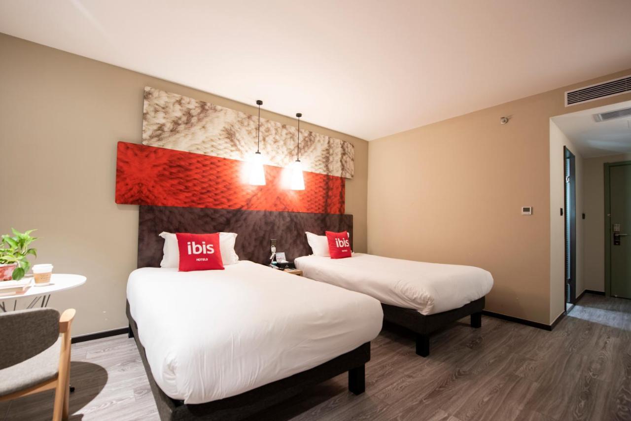 Ibis Xi'An Small Goose Pagoda Hotel Exterior photo